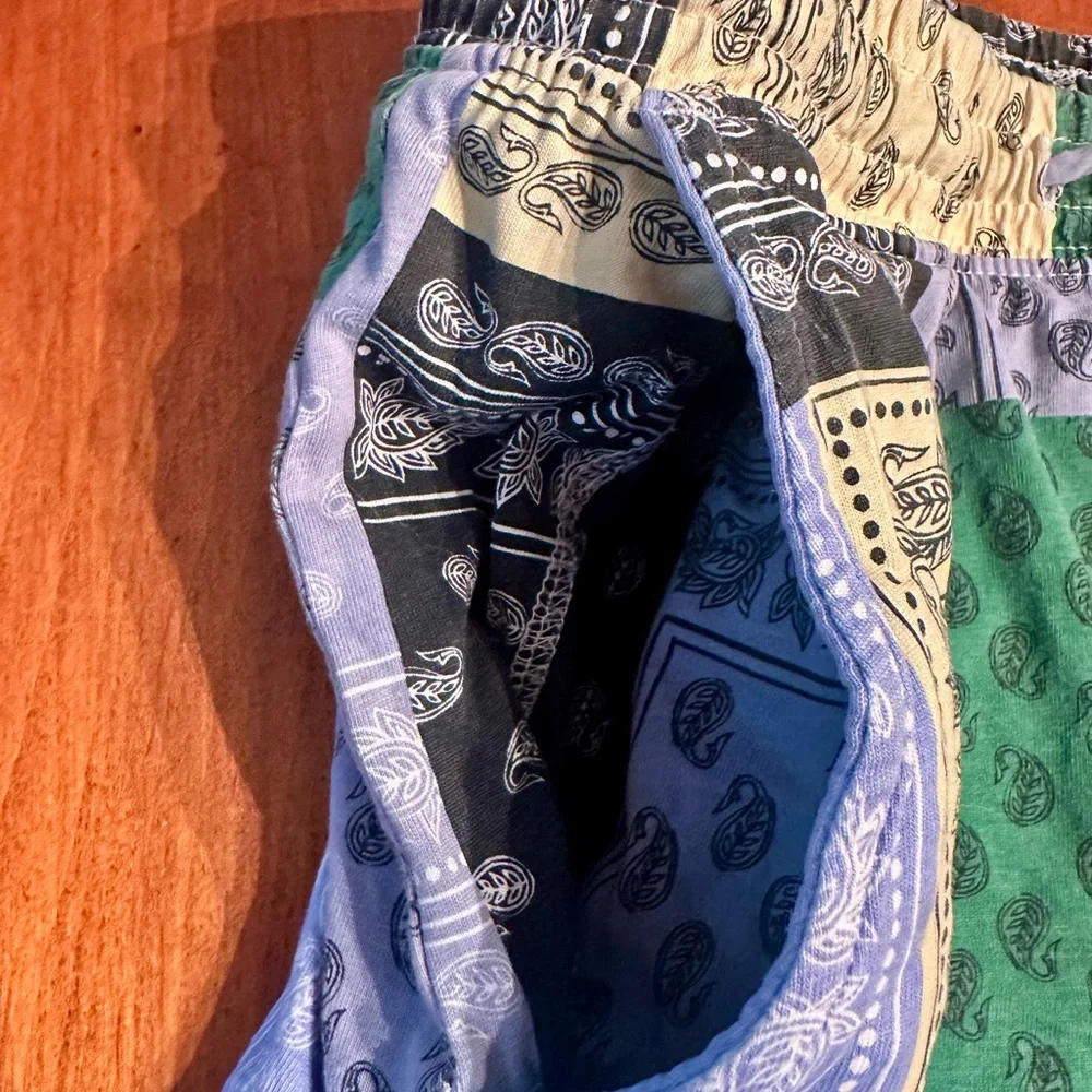 H&M Men’s Paisley Patchwork Shorts Size M